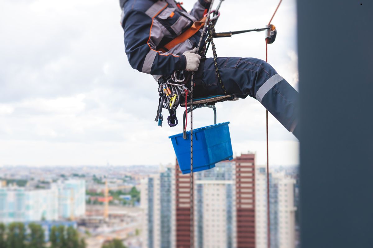 High-Rise Window Cleaning